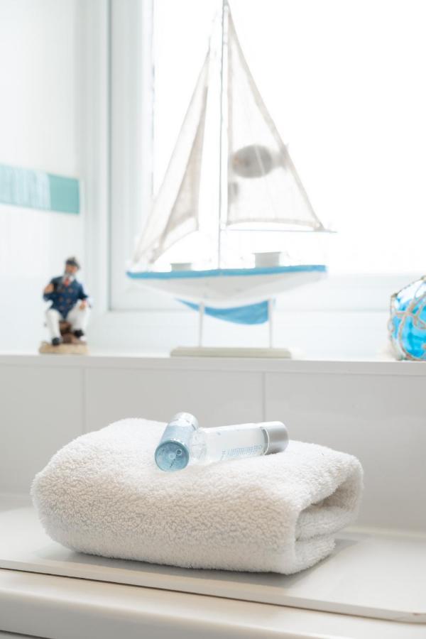Luxury Beachfront Outstanding 2 Bedroom Apartment イーストボーン エクステリア 写真